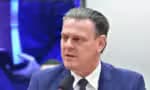 O ministro da Agricultura declara que, em caso de retaliação dos EUA contra o julgamento de Bolsonaro, o ônus financeiro recairá sobre os EUA