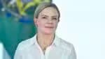 DF - LULA/SANCIONA CARNAVAL EM DIA DE TARIFAÇO - POLÍTICA - Foto, Gleisi Hoffmann
Ministro de Secretaria de Relações Institucionais. Nesta quarta (6) o Presidente Lula da Silva, participa da Sanção dos Projetos, que reconhece o Carnaval do Município do Rio de Janeiro como manifestação da cultura nacional, e que institui o Dia Nacional da Axé-Music. A sanção ocorre no dia do inicio do tarifaço americano no Brasil. 06/08/2025 - Foto: TON MOLINA/FOTOARENA/FOTOARENA/ESTADÃO CONTEÚDO