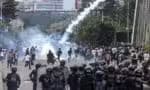 Em Nepal, manifestações contra o bloqueio de redes sociais resultaram em 17 mortos e 400 feridos
