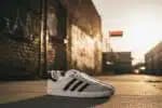Adidas se torna alvo de ameaças por causa de facções em Salvador