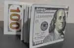 Real perde valor: Dólar sobe a R$ 5,35 e Ibovespa cai com impacto do IOF