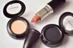 Amazon e TikTok podem impulsionar recuperação da Estée Lauder, aponta Goldman Sachs