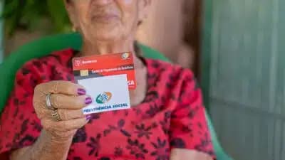 Imagem card com fundo