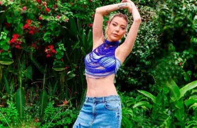 Imagem card com fundo