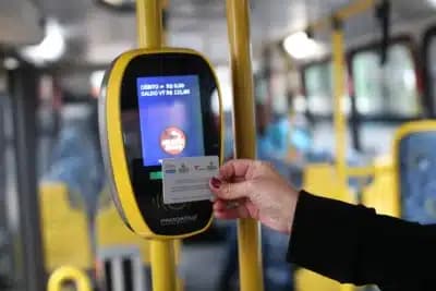 Imagem card com fundo