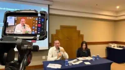 Imagem card com fundo