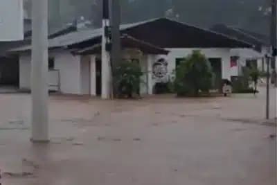 Imagem card com fundo