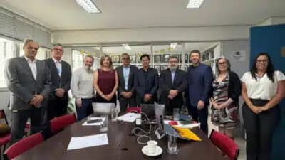 Imagem card com fundo