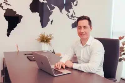 Imagem card com fundo