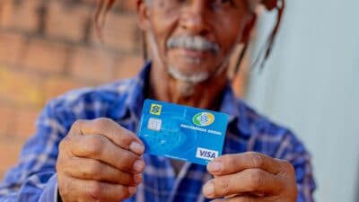 Imagem card com fundo