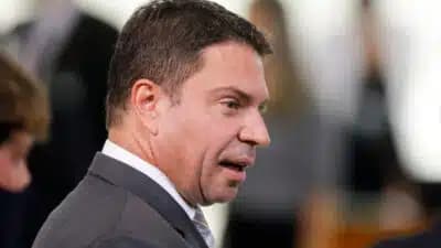 Imagem card com fundo