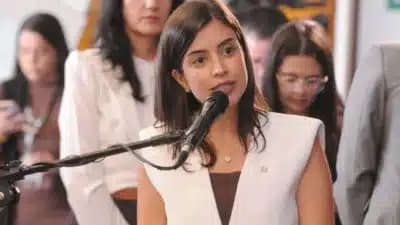 Imagem card com fundo