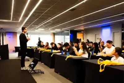 Imagem card com fundo