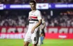 Oscar sofre nova lesão e fica fora do São Paulo